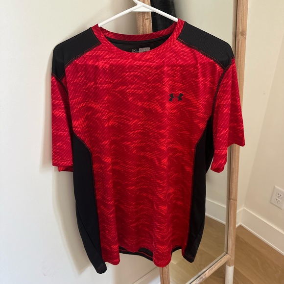 Under Armour Other - Under Armour Men’s Red Athletic Short Sleeve Shirt